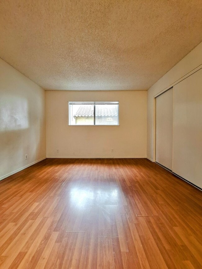 Building Photo - Beautiful 2bd Condo In Gated Community With Pool, Gym, and On-site Laundry