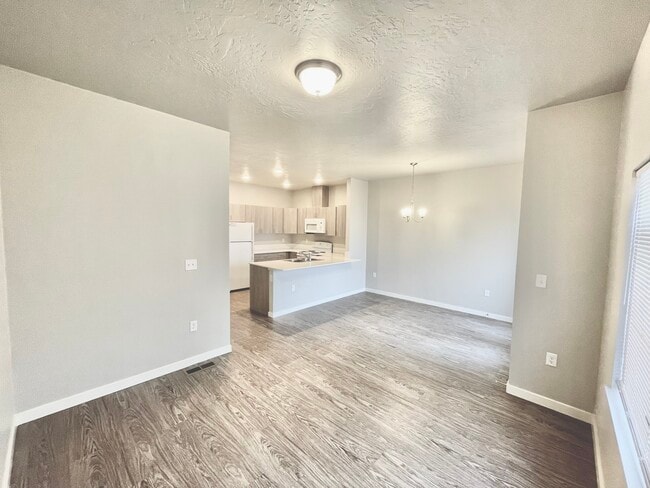 Living and Dining Area - 4261 N Reed Ln