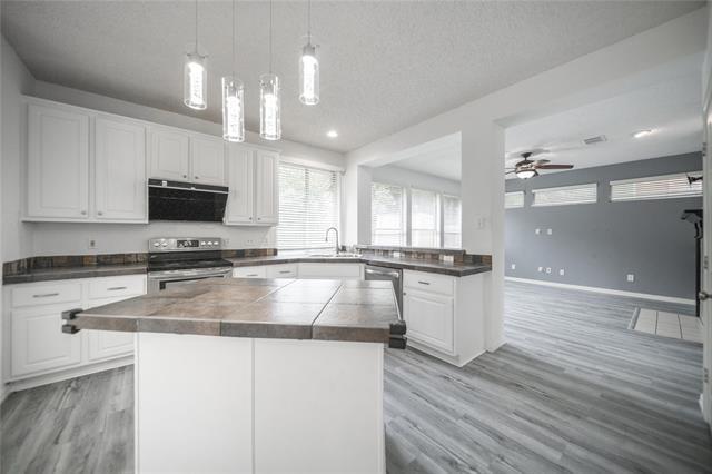 Building Photo - 1812 Ingleside Dr