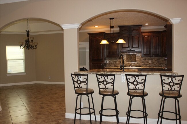 Building Photo - 19914 S Plantation Estates Dr