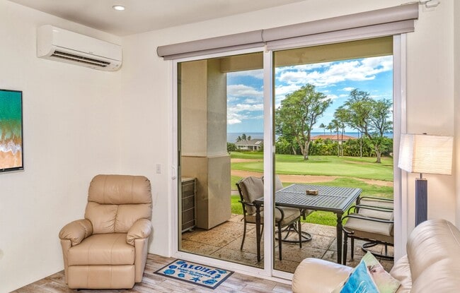 Building Photo - Beautifully Fully Furnished 2 Bed, 2 Bath ...