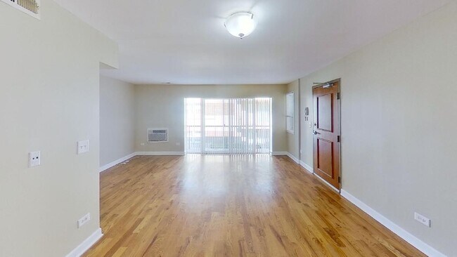 Floorplan - 14036-50 Tracy Ave