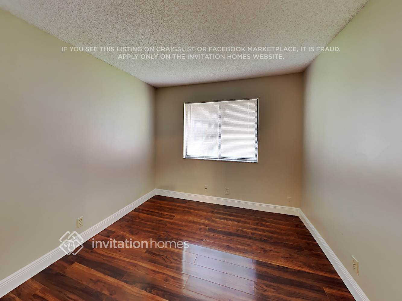 Building Photo - 4036 NW 5th Dr