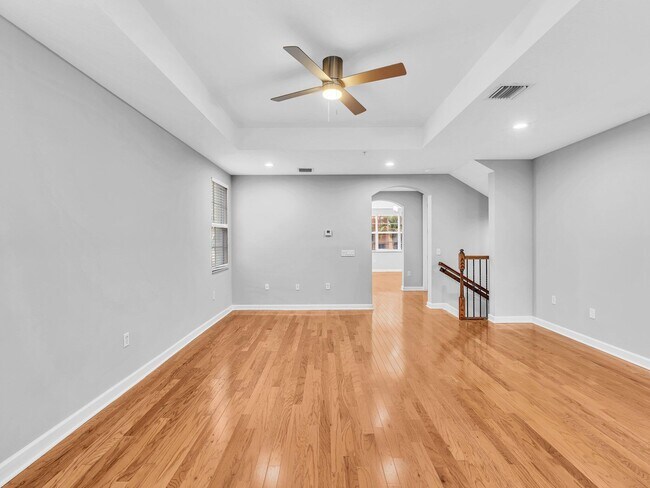 Building Photo - 2751 Ravella Way
