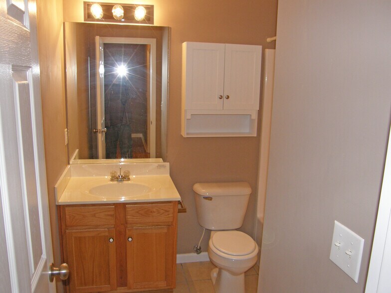 Building Photo - 168 Dunbar Ln