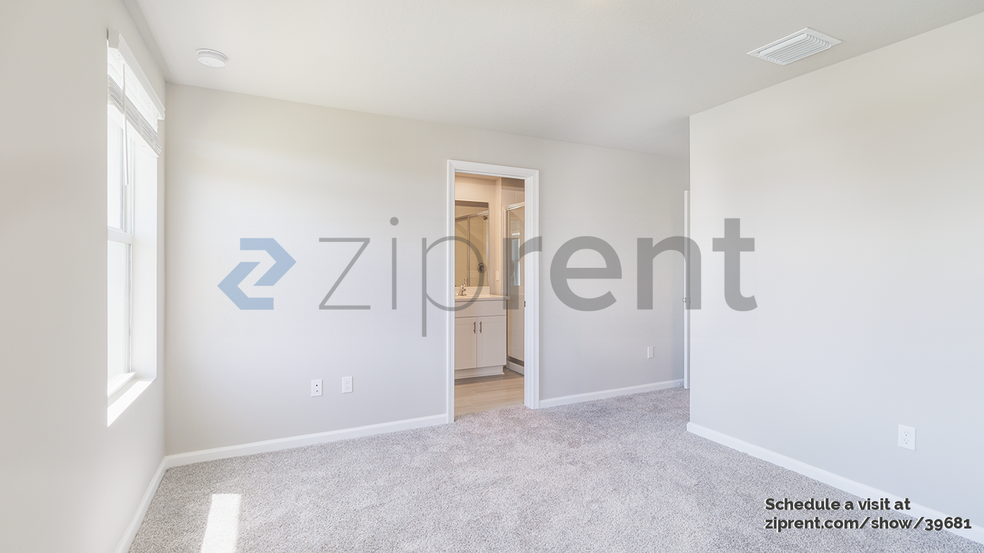 Building Photo - 317 Salisbury Cir