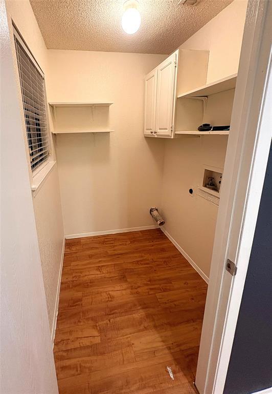 Building Photo - 503 Algerita Dr