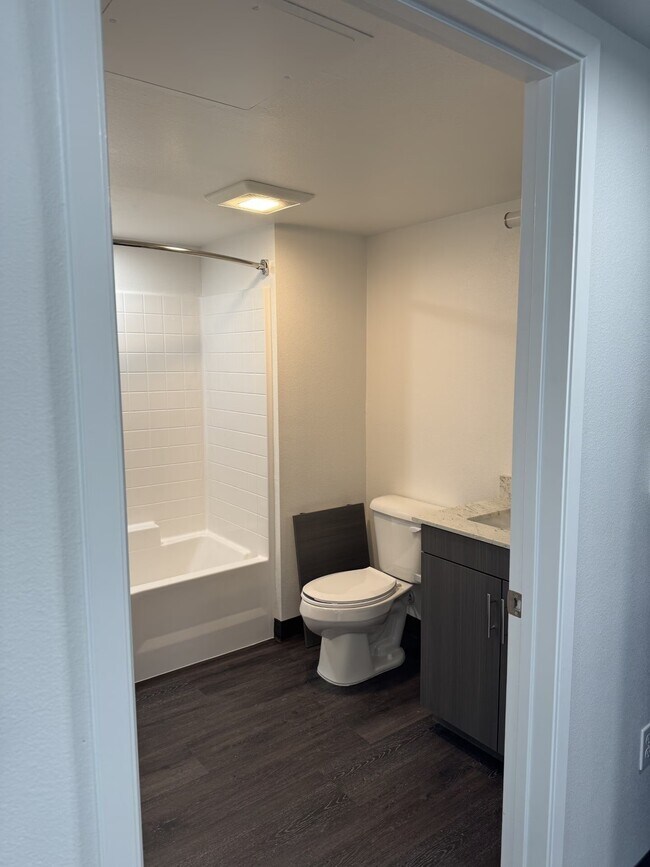 Building Photo - 3509 Vista Ln