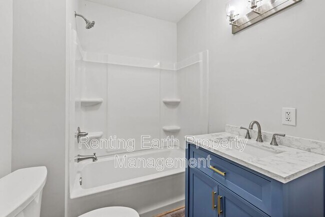 Building Photo - 306 83rd St S