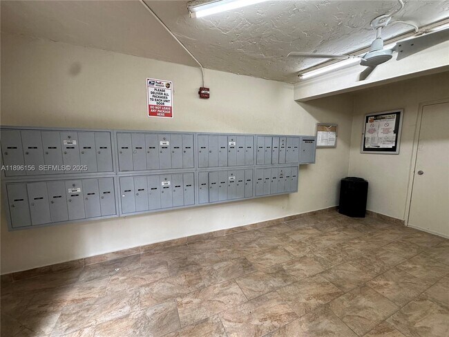 Building Photo - 8025 SW 107th Ave