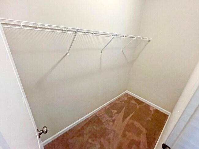 Building Photo - 4129 Townsend Ln