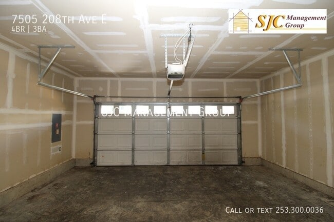 Building Photo - 7505 208th Ave E