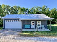 Building Photo - 134 Big Pine Rd