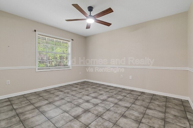 Building Photo - 95 Woodside Dr