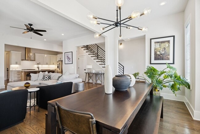 Building Photo - Experience elevated living in this beautifully crafted brick residence located in the heart of Ed...