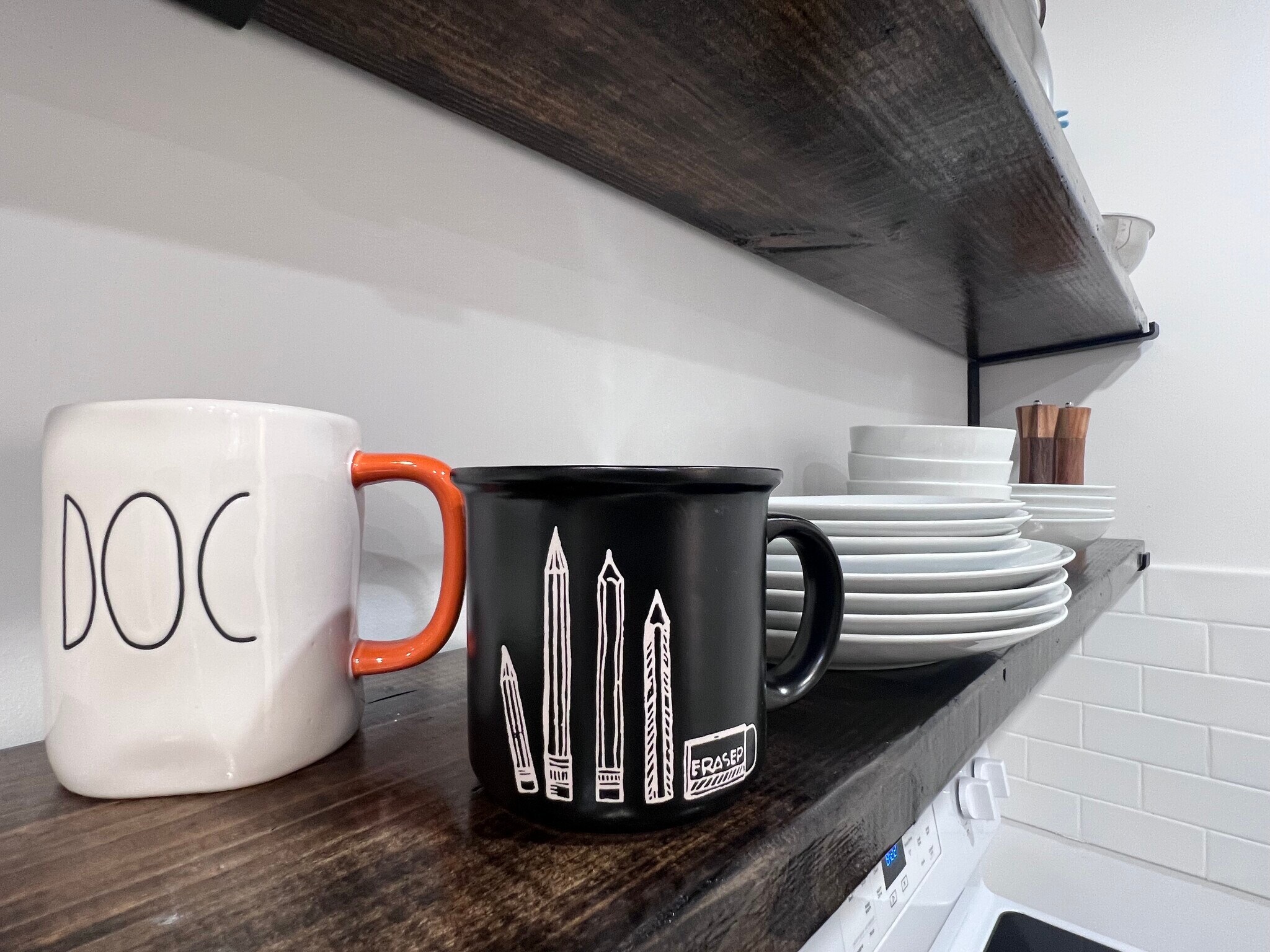 Kitchen Essentials - 620 Simpson St