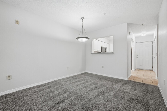 Building Photo - 4270 Calinda Ln