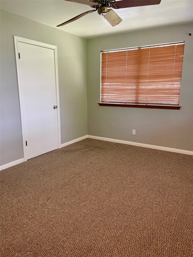 Building Photo - 21122 Harvest Hill Ln