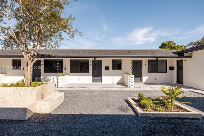 Building Photo - 8931 NE 2nd Ave