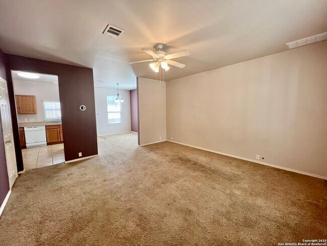 Building Photo - 301B Utterback-