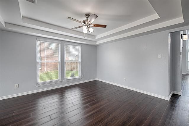 Building Photo - 6703 Meadowcrest Dr