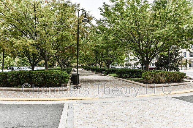 Building Photo - 11770 Sunrise Valley Dr