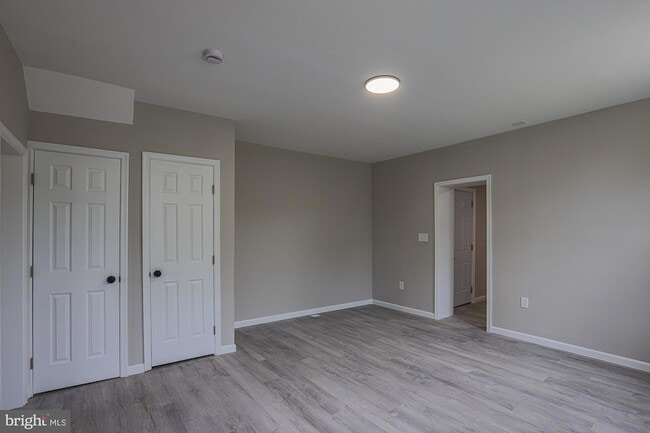 Building Photo - 2819 Presbury St