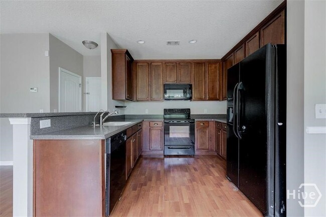 Building Photo - 62 Peregrine Cir