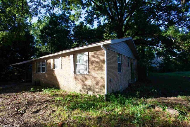 Building Photo - 106 Borroughs Rd