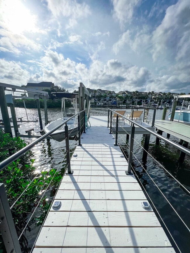 Primary Photo - 4206 Harbor House Dr