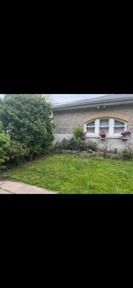 Building Photo - 1915 Kenilworth Ave