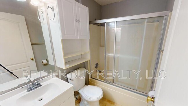 Building Photo - 21 Palermo Ln