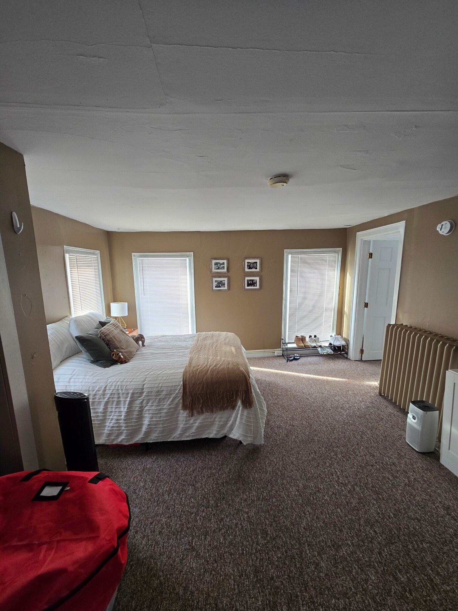 Building Photo - 45 Main St