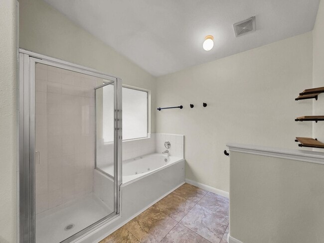 Building Photo - 14626 Gervaise Dr