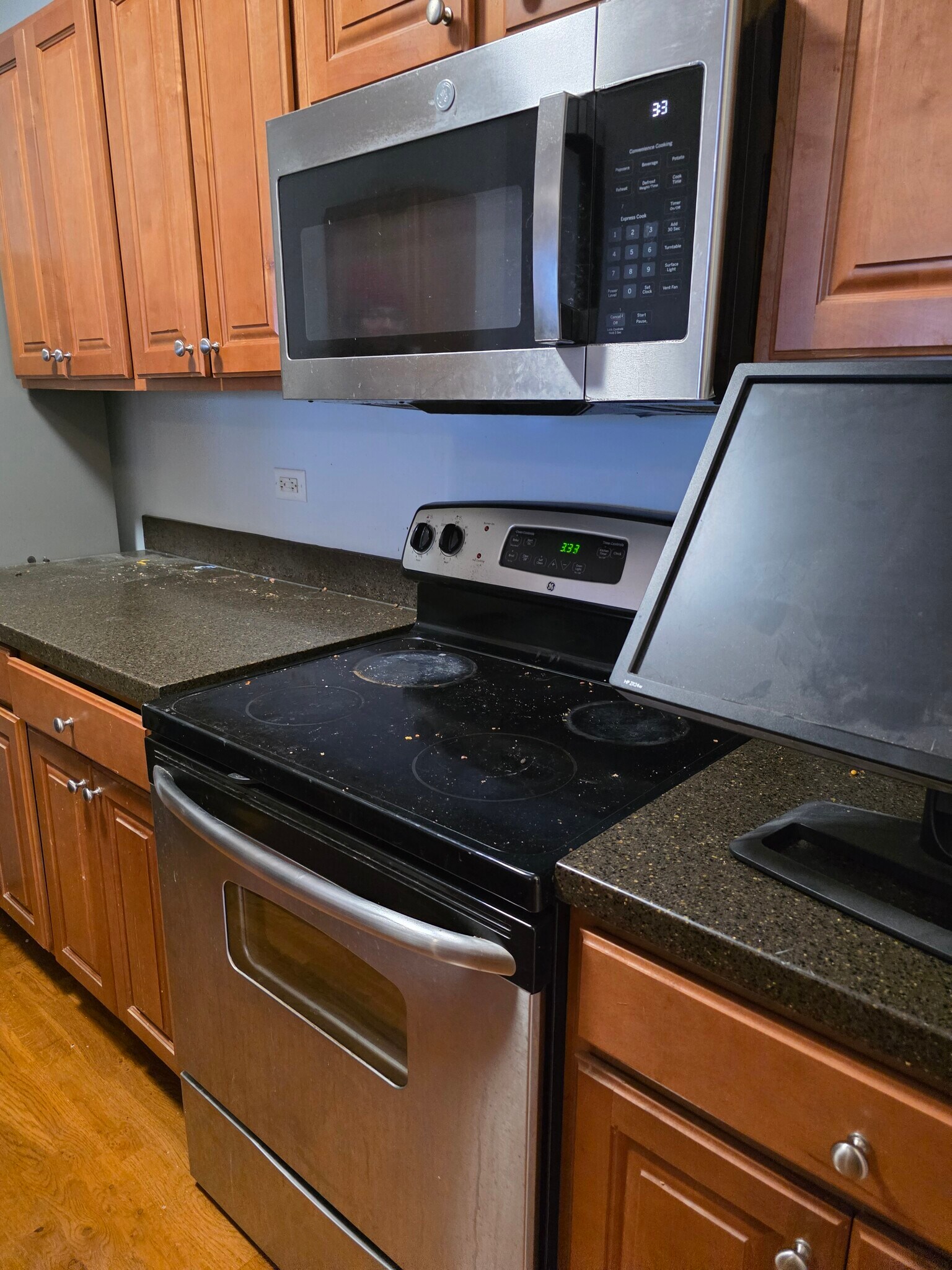 Building Photo - 104 Clubhouse Ln