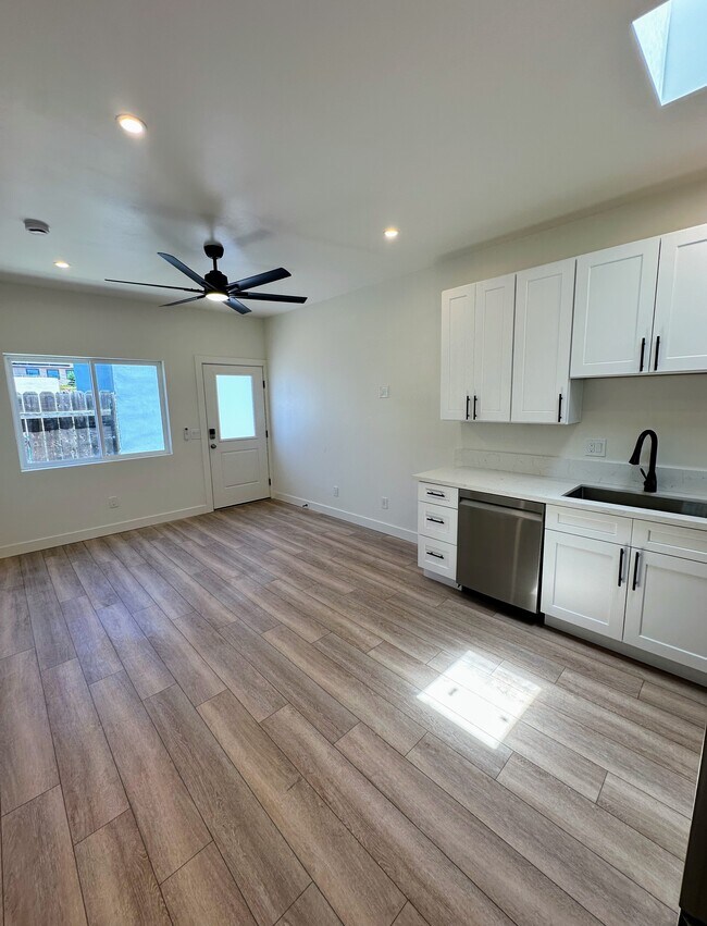 Building Photo - 4538 Copeland Ave
