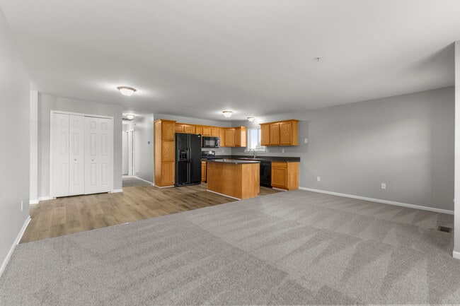 Building Photo - 13181 Turnberry Ct