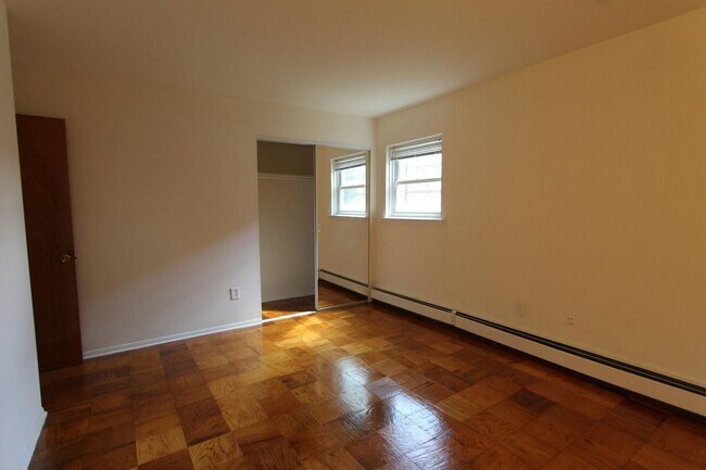 Building Photo - 8244 Woolston Ave