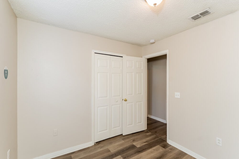 Building Photo - 6215 Cannoli Pl
