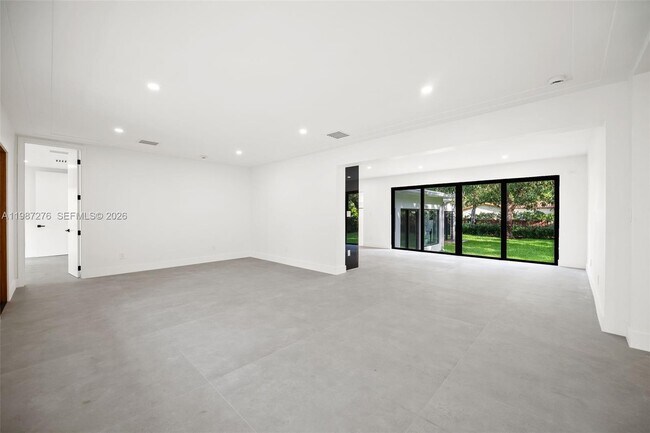 Building Photo - 235 NE 91st St