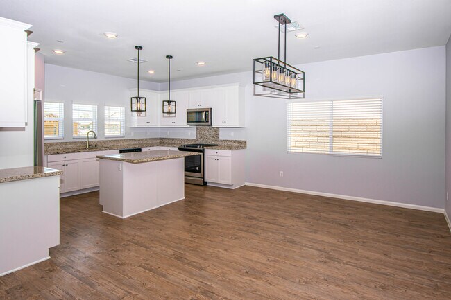 Building Photo - 67468 Rio Largo Rd