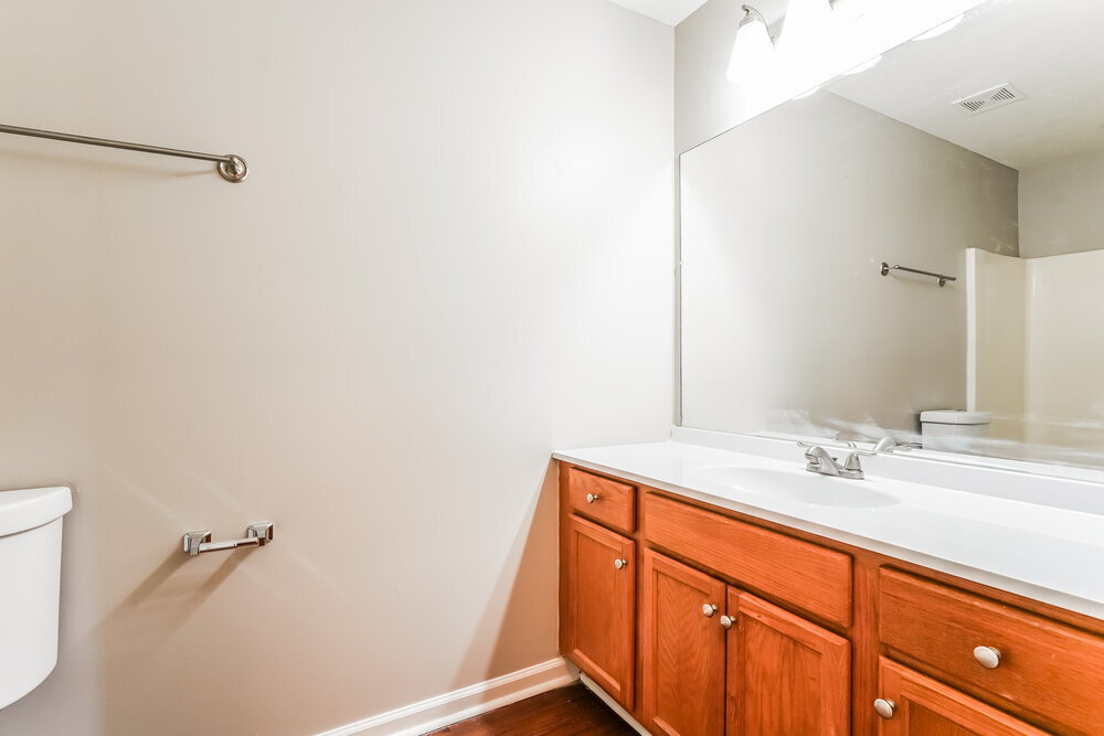 Building Photo - 143 Howard Woody Dr