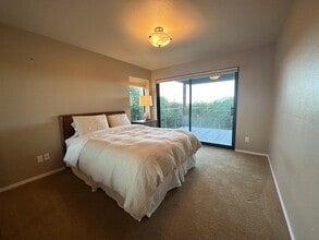 Building Photo - 16 Franciscan Ridge