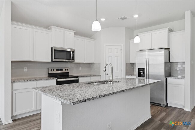 Building Photo - 1310 Prospector Trl