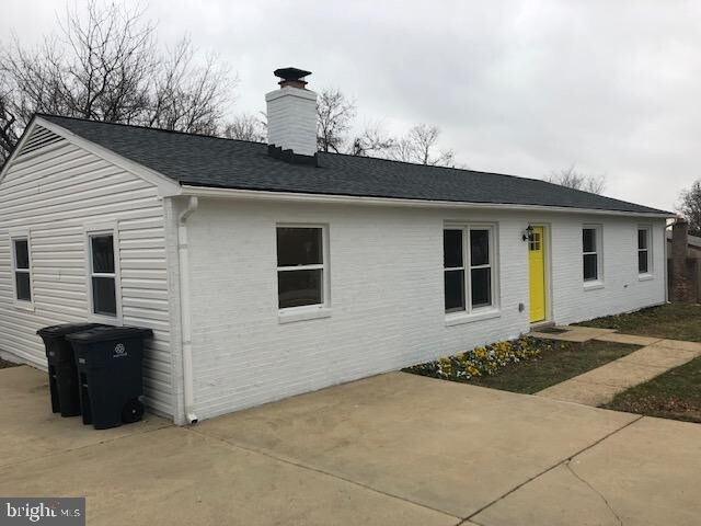 Building Photo - 9104 Cooper Dr