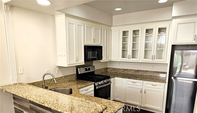 Building Photo - 28505 Klondike Dr