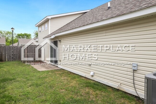 Building Photo - 4481 W Pecan St