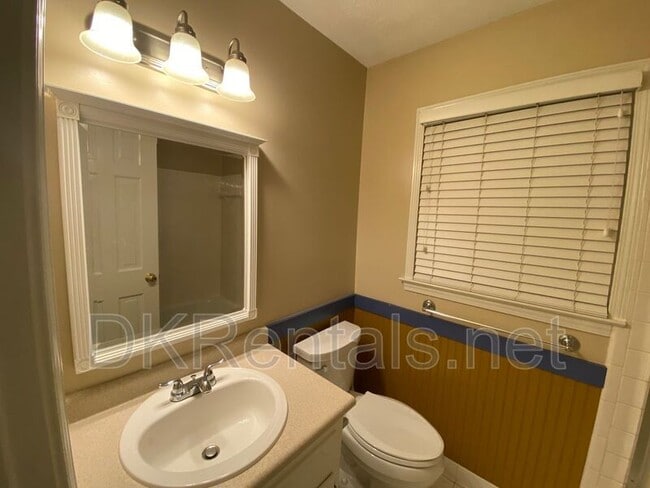 Building Photo - 5216 Willow Point Pkwy