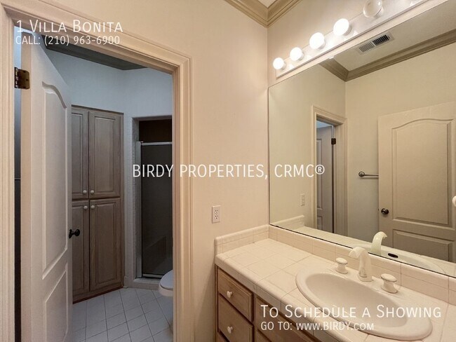 Building Photo - 1 Villa Bonita