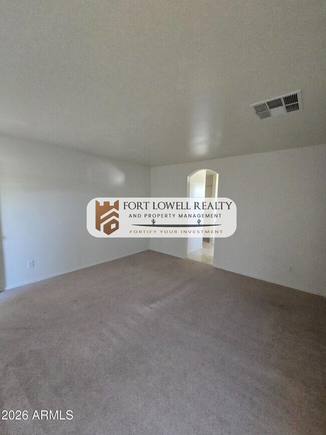 Building Photo - 23952 W Desert Bloom St